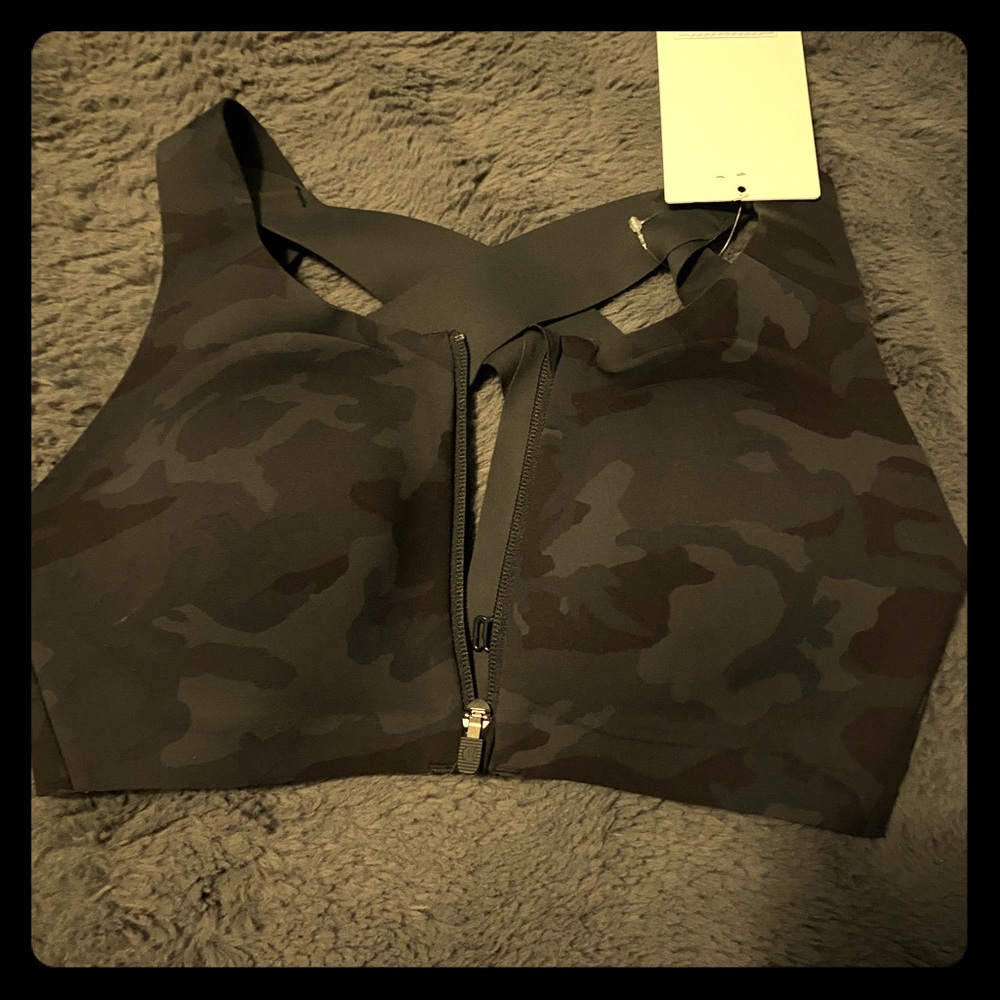 NWT Lulu lemon sports bra
